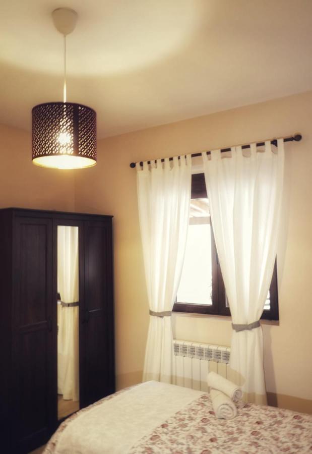 Casa Del Maestro * Orbita