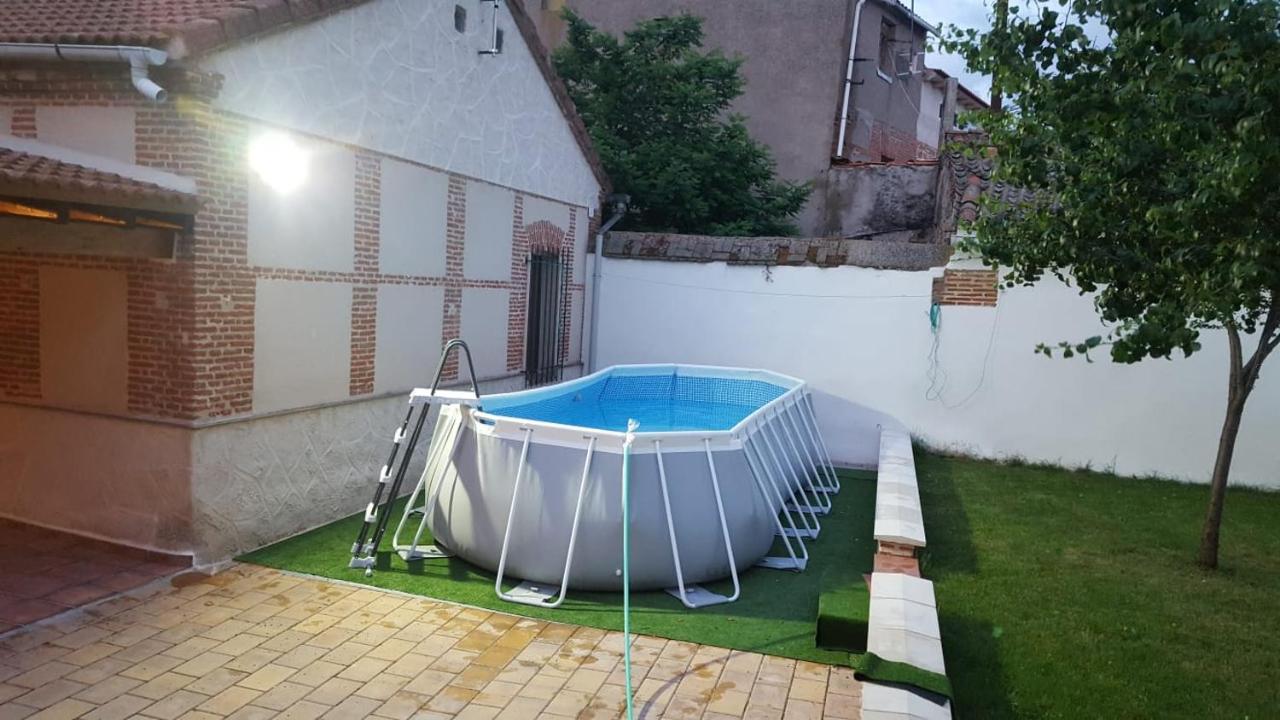 Casa Del Maestro * Orbita